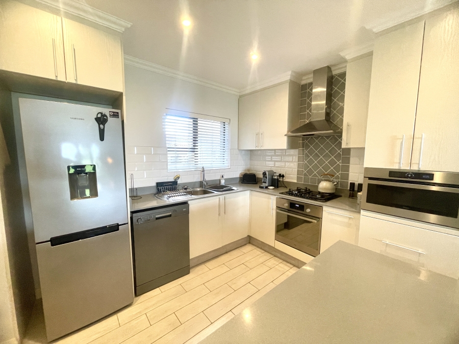 3 Bedroom Property for Sale in The Hill Western Cape